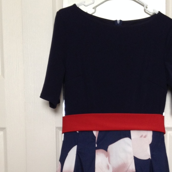 Navy Blue Belted Flower Print Dress - Picture 1 of 2
